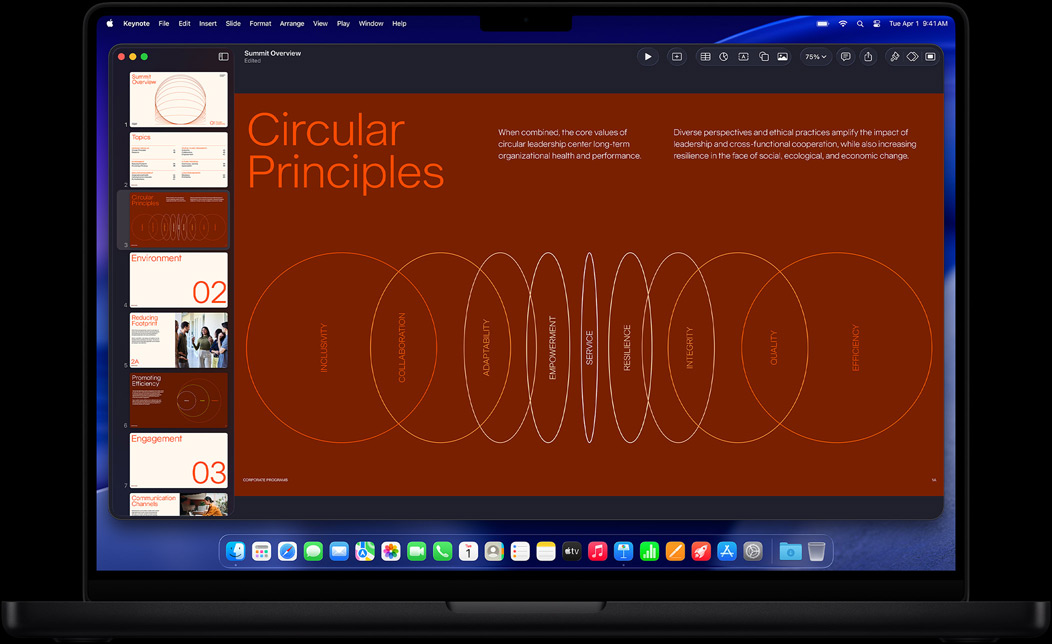Écran d’un MacBook Pro affichant une présentation Keynote préparée pour un sommet d’entreprises