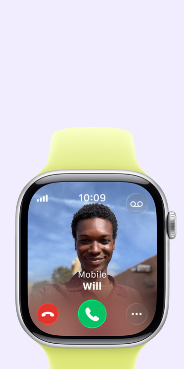 Apple Watch Series 11 med urkasse i aluminium i farven space grey, indgående opkald, kontaktfoto, knapper til at acceptere og afvise opkaldet, Digital Crown i højre side og Sportsrem i neongul